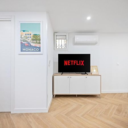 La Perle Apartment ม็องตง ภายนอก รูปภาพ